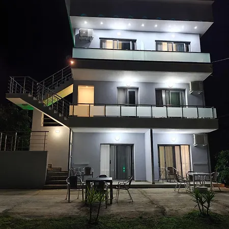 Apartament Marios Himara